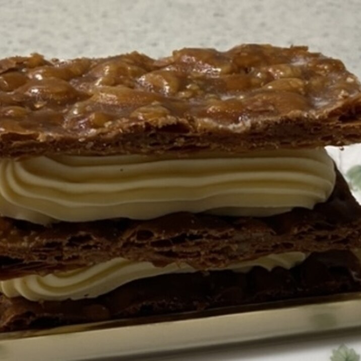 絶品!ホワイトチョコクリームミルフィーユ